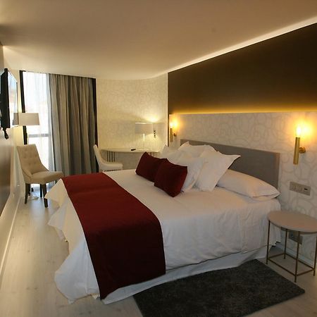 Hotel Cardenal Monforte De Lemos Ngoại thất bức ảnh