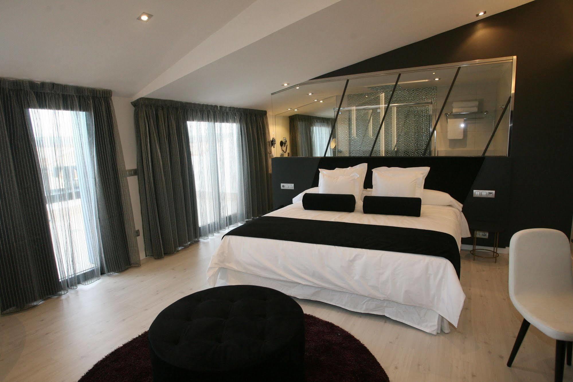 Hotel Cardenal Monforte De Lemos Ngoại thất bức ảnh